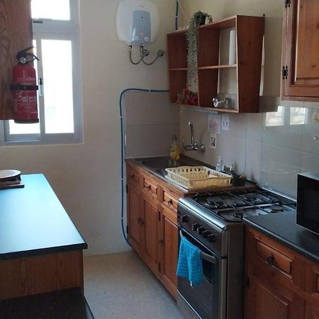 Sea View 2 Bedroom Apartment Марсаскала Екстериор снимка
