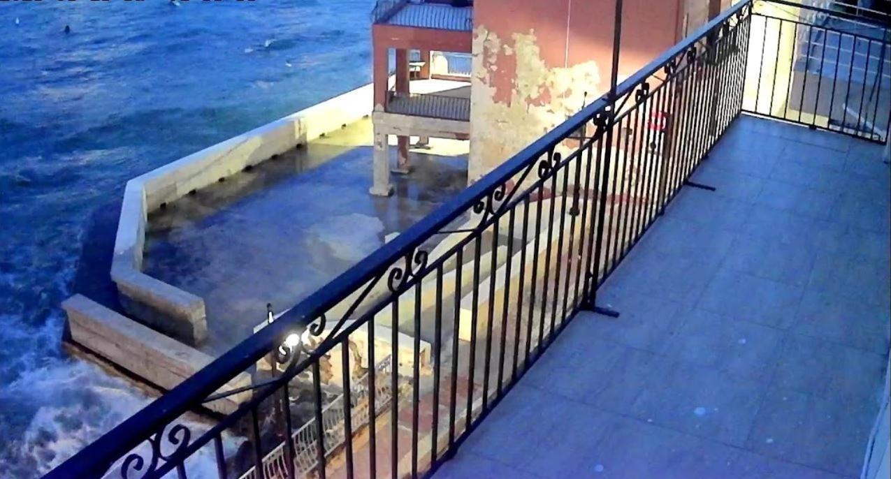 Sea View 2 Bedroom Apartment Марсаскала Екстериор снимка